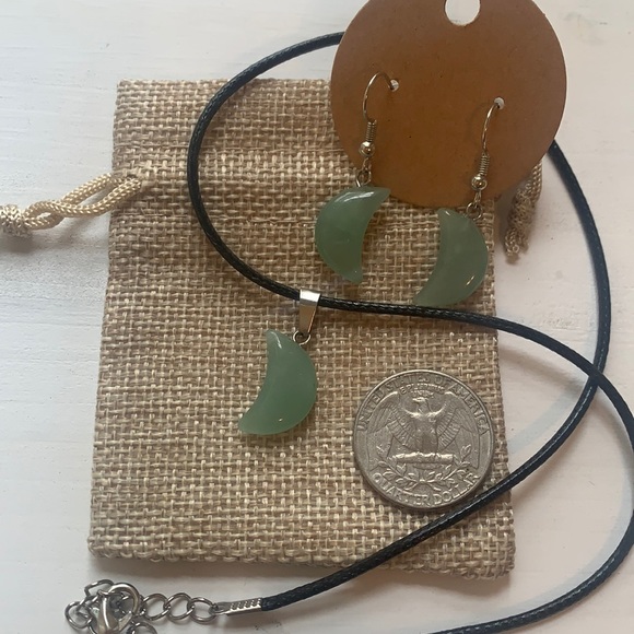 Green Aventurine Moon Necklace Green Aventurine Moon Earrings Matching Set - Picture 3 of 3